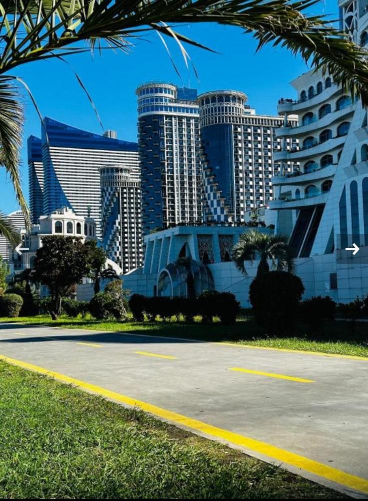 Orbi Sea Tower Apartment Μπατούμι Εξωτερικό φωτογραφία